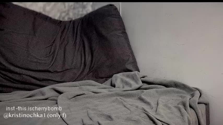 cherry-bomb Live Sex December 14, 2025