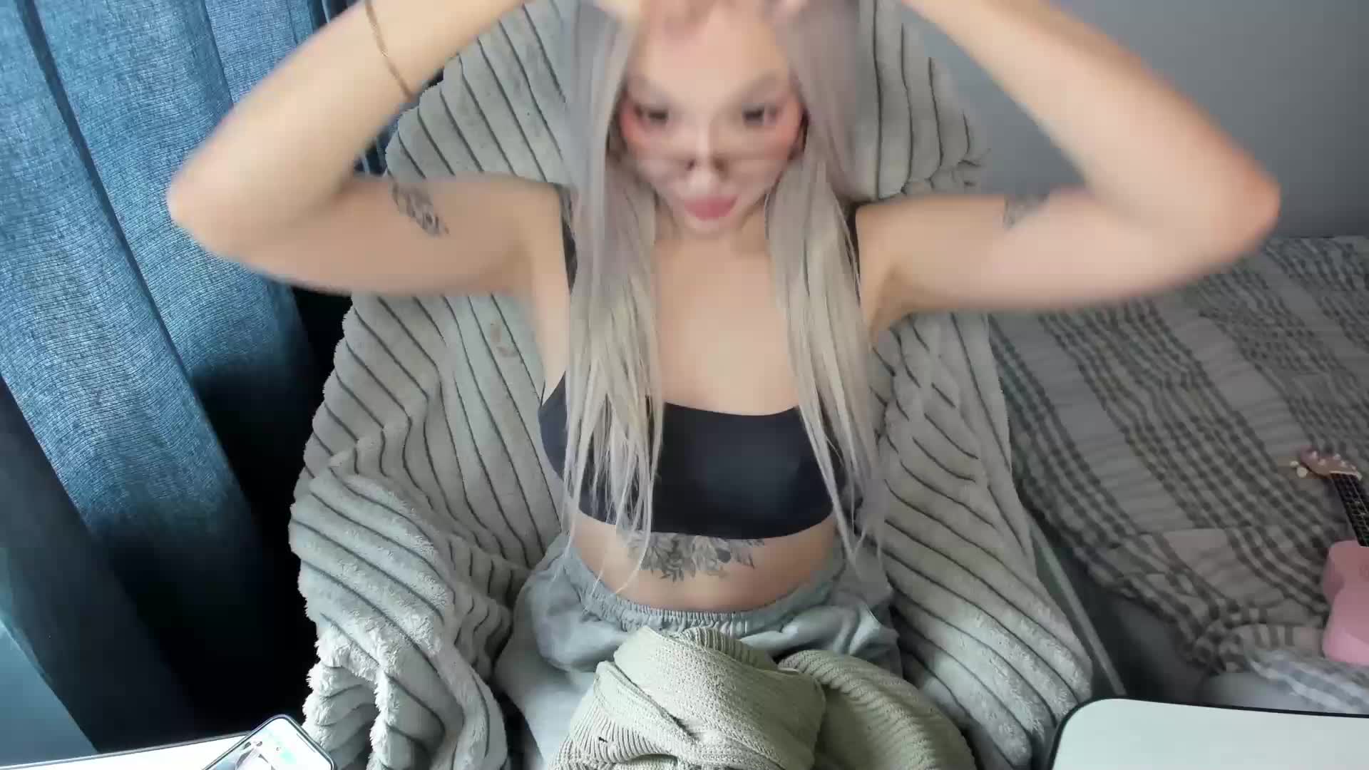 pickmedepartment Live Sex December 15, 2025