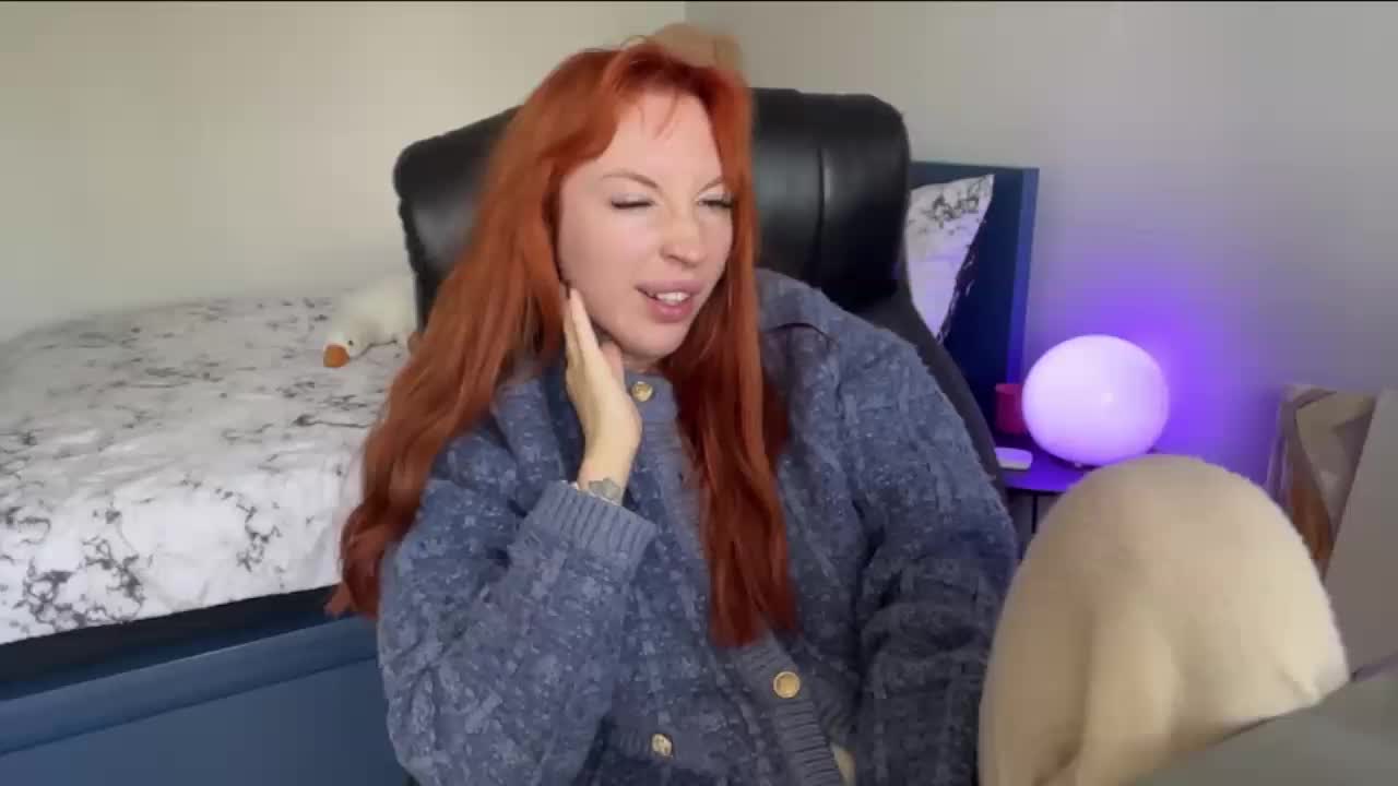 LillyMays Live Sex December 14, 2025
