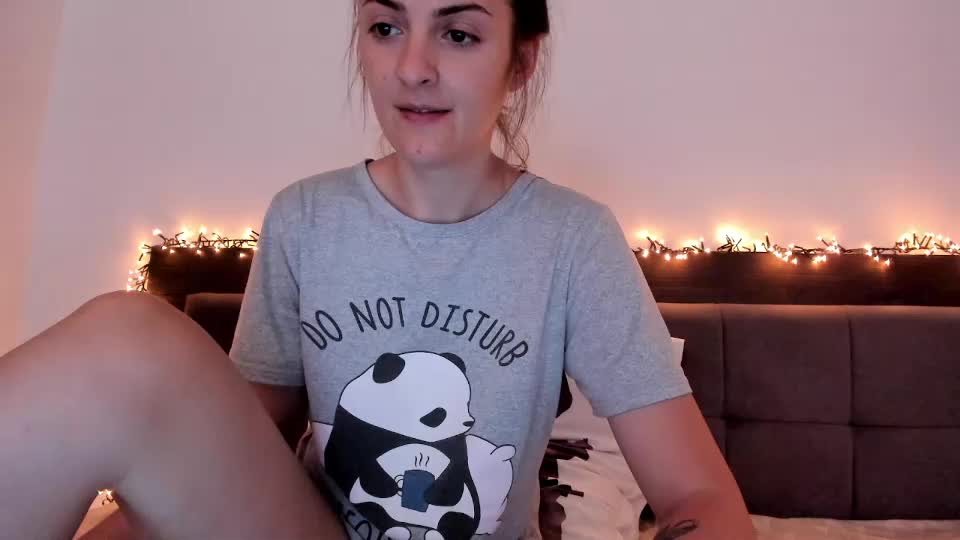 _just_a_simple_girl Live Sex December 14, 2025