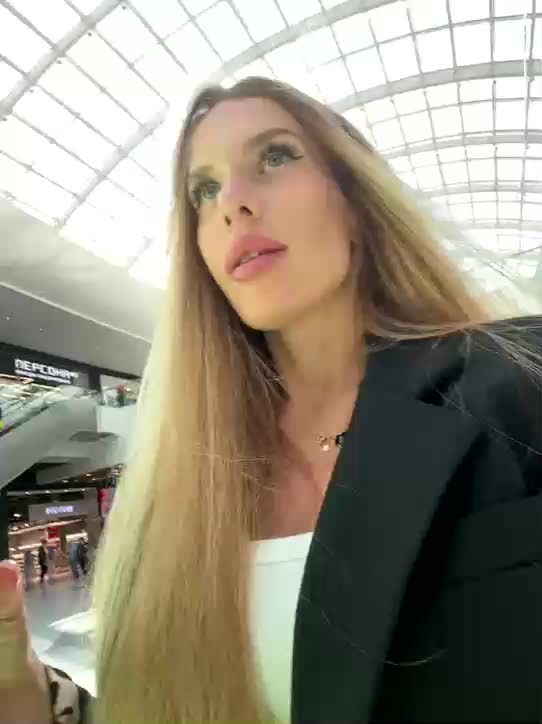 ALVUWKA Live Sex December 14, 2025