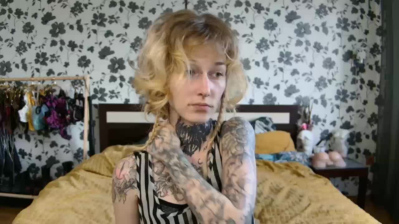 LittleSpaceMouse- Live Sex December 13, 2025