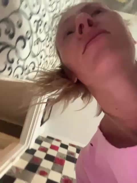 Saveta Live Sex December 14, 2025