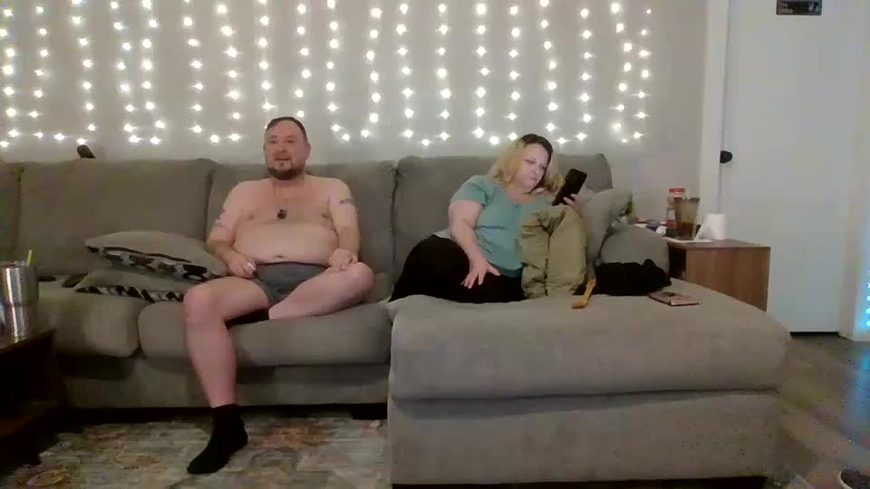 victoriaandjesse Live Sex December 17, 2025