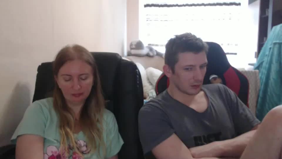 jenisandpeter Live Sex December 15, 2025