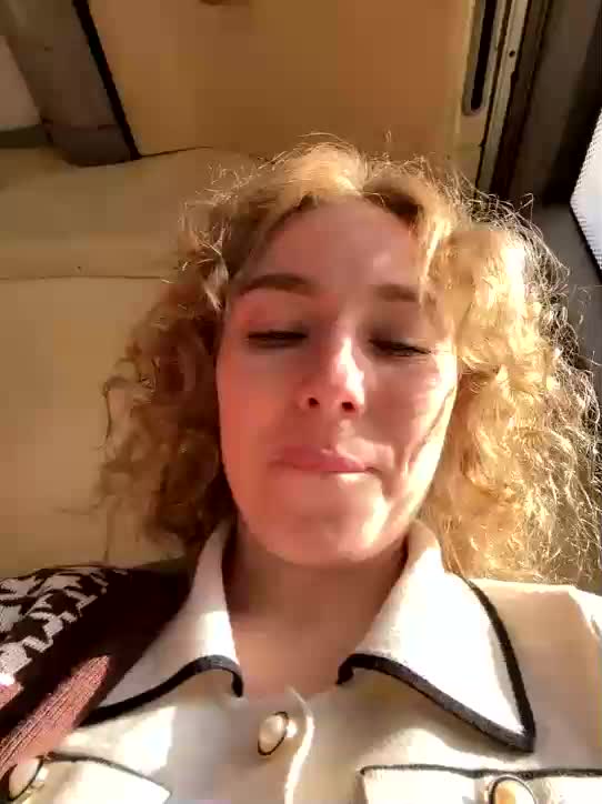 Shaurma- Live Sex December 17, 2025