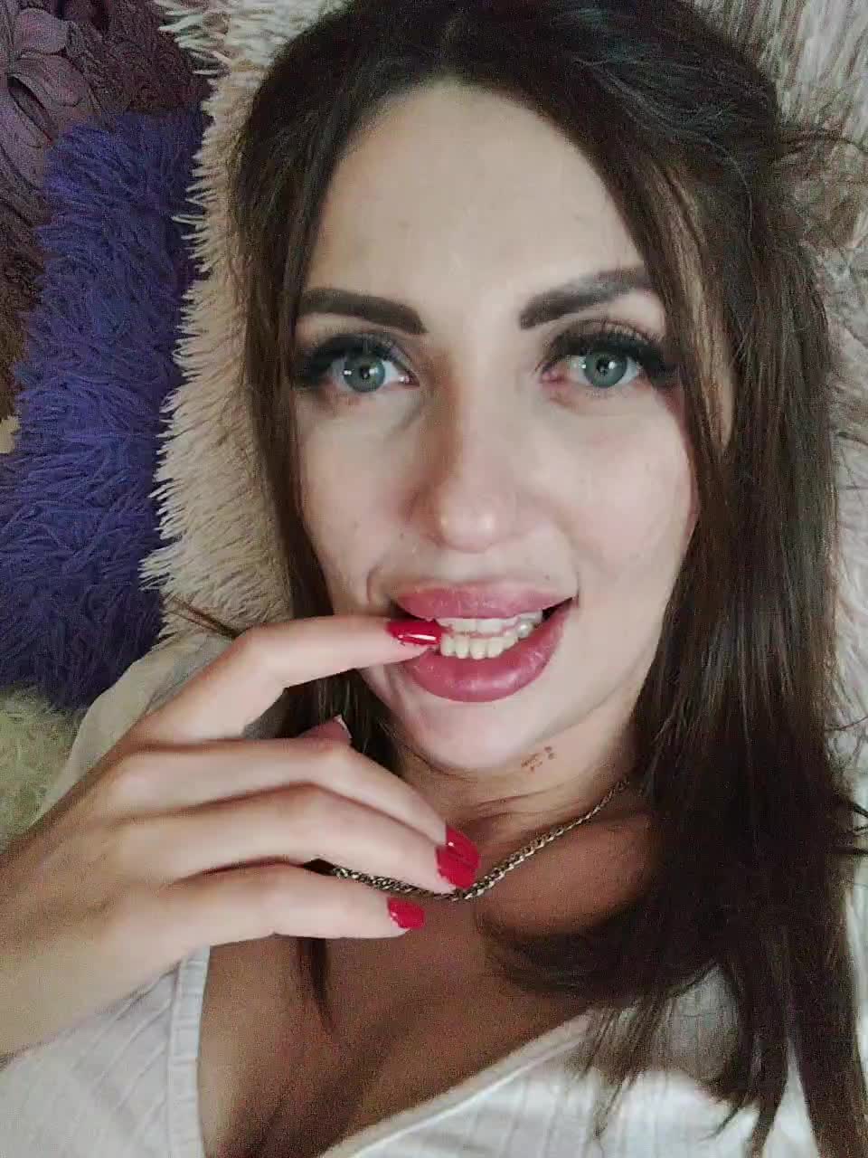 SexyKitty75-1 Live Sex December 18, 2025