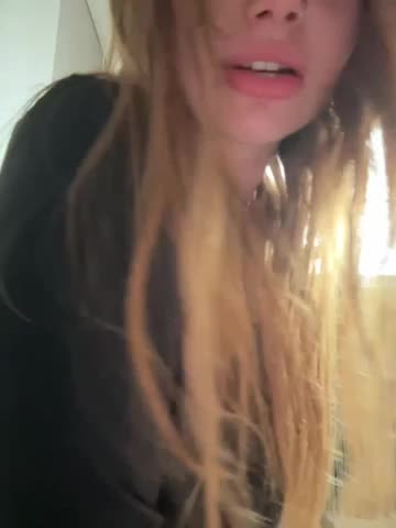 Girls-Leia Live Sex December 13, 2025