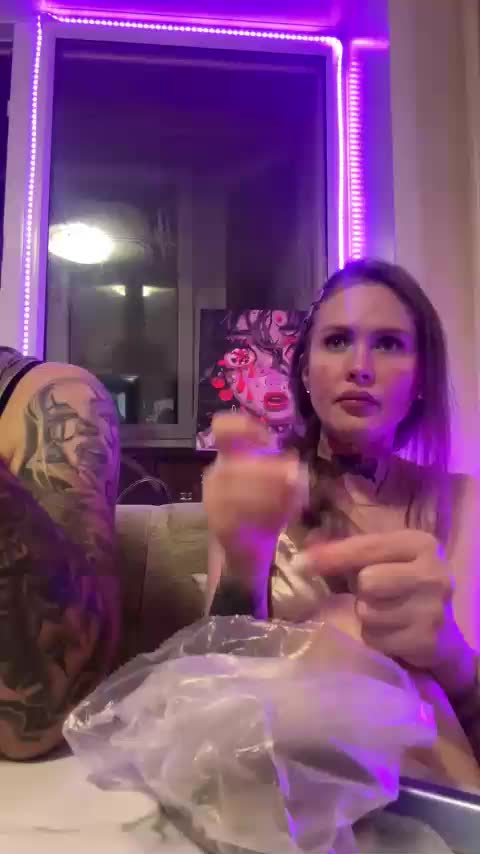 Letti28 Live Sex December 14, 2025