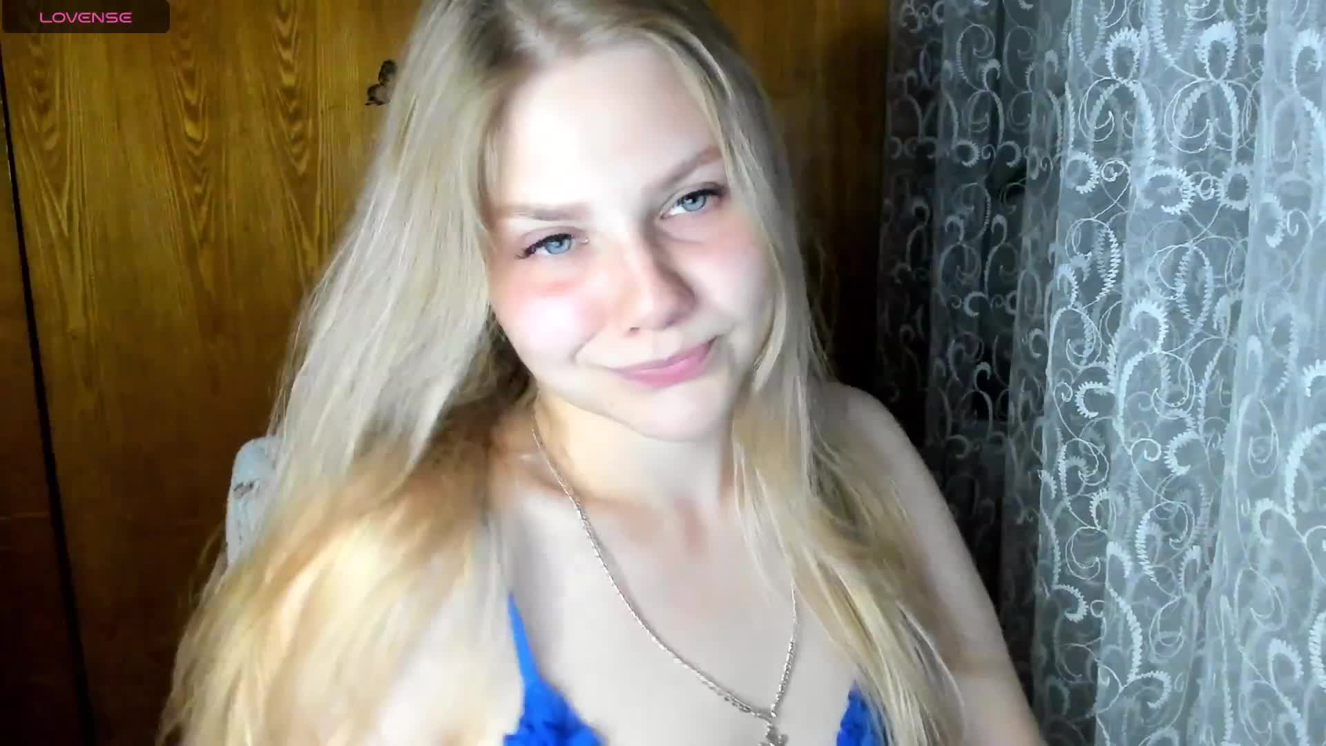 Emma-Frizea Live Sex December 14, 2025