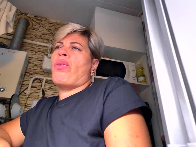 murr-kitty Live Sex December 17, 2025