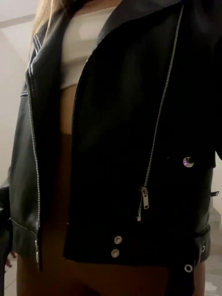 JULIE21 Live Sex December 14, 2025