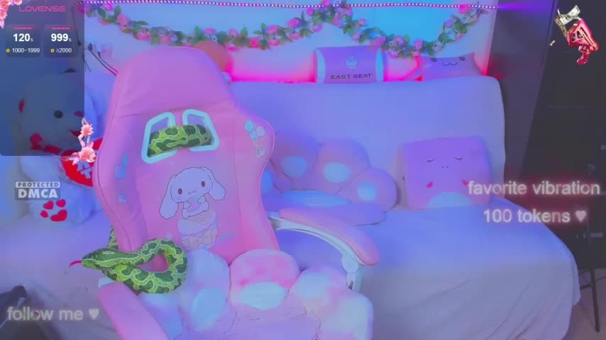 Lolisuccub Live Sex December 17, 2025