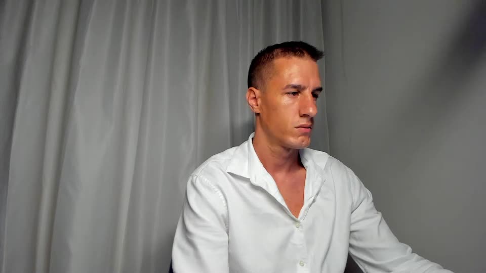 axl_fx Live Sex December 18, 2025