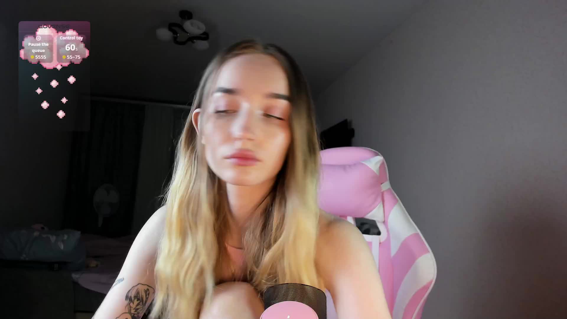 Polikinesis Live Sex December 13, 2025