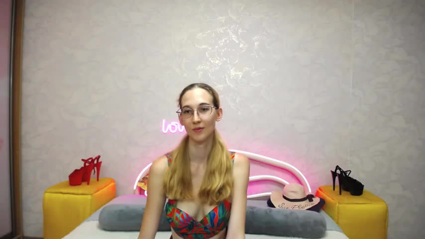 KlaryBrait Live Sex December 18, 2025