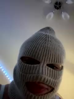 Bitttccchhh Live Sex December 14, 2025