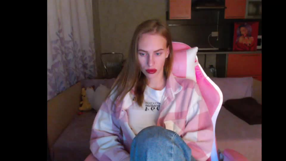 elsa_shine Live Sex December 13, 2025