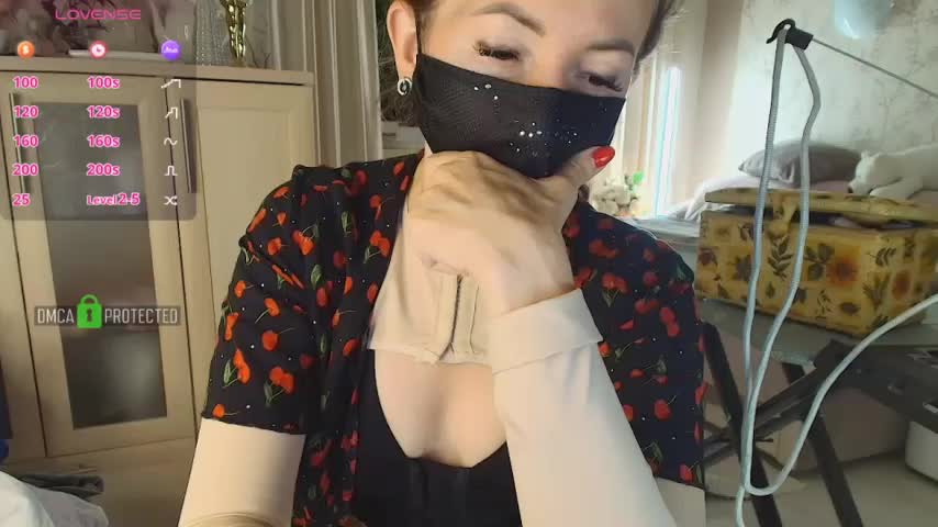 MilfeaN Live Sex December 14, 2025