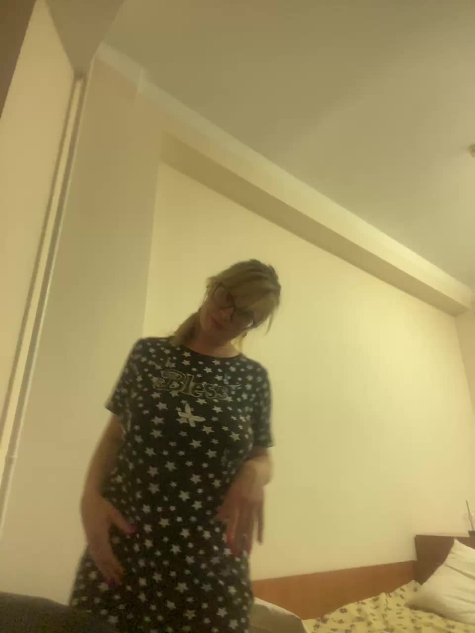 Elegant00Girl Live Sex December 17, 2025