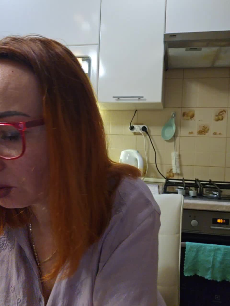 Pink-Lips Live Sex December 18, 2025