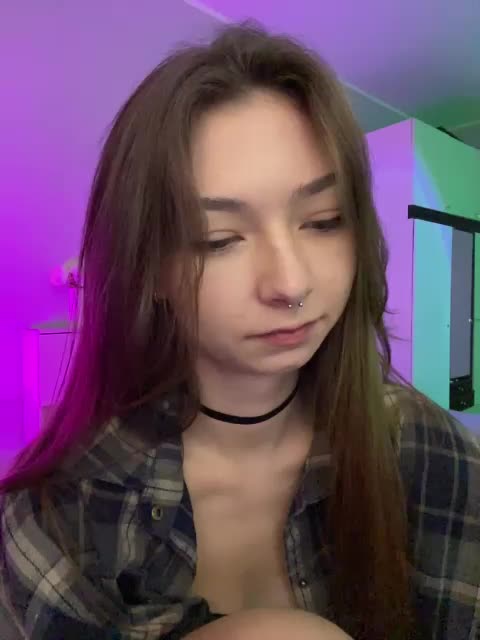 ShyAlya Live Sex December 17, 2025