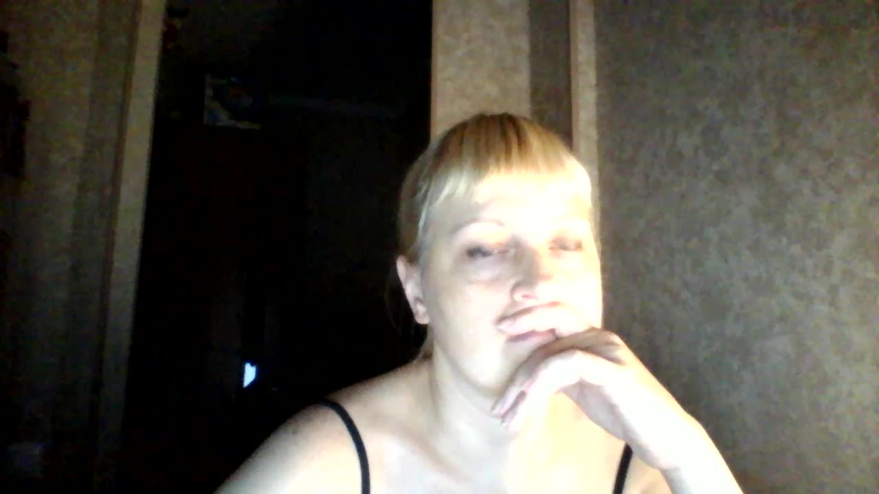 krisss2016 Live Sex December 14, 2025