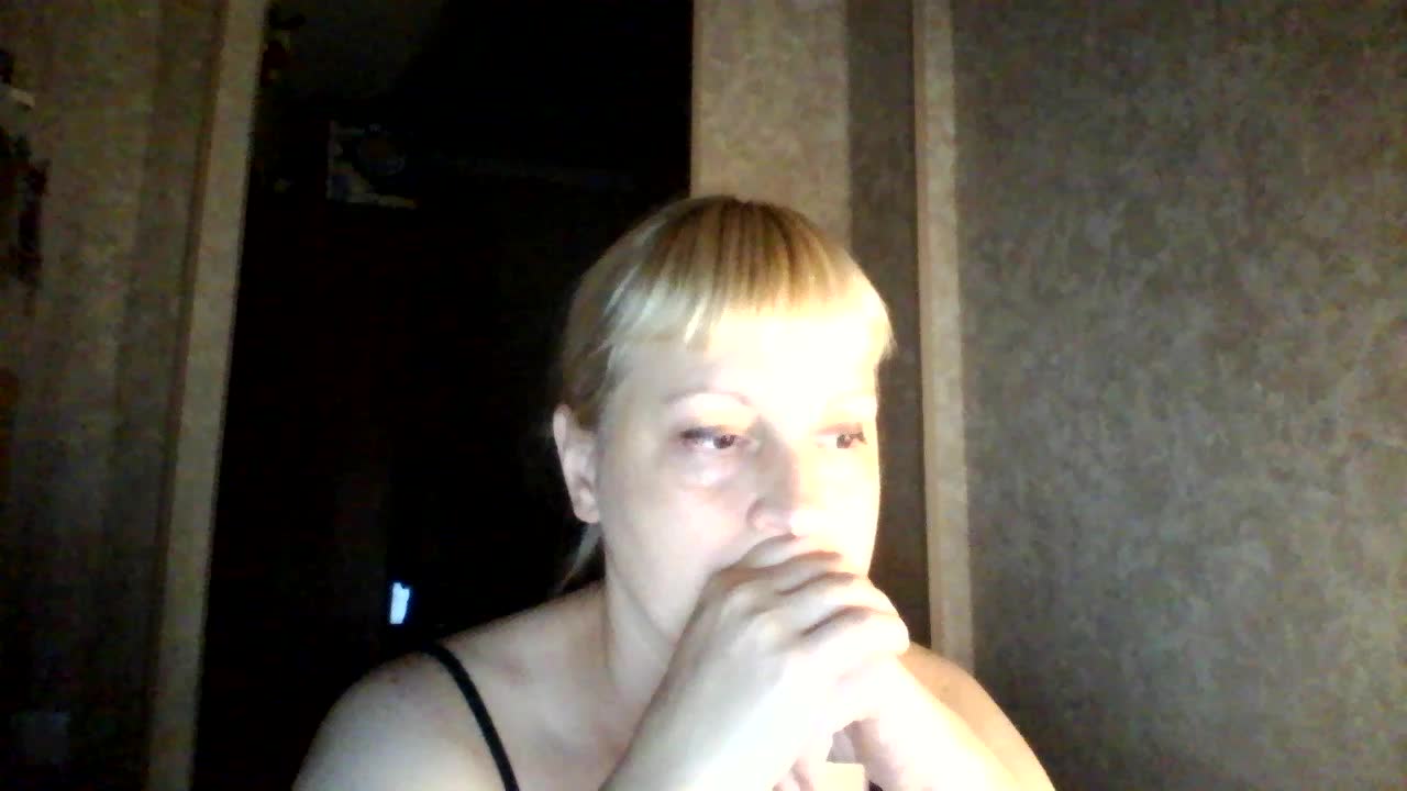 krisss2016 Live Sex December 14, 2025