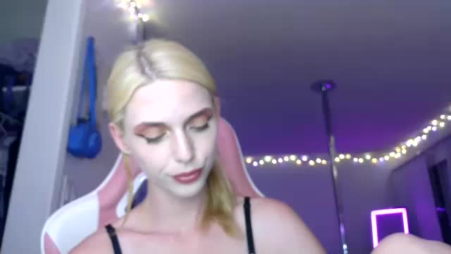 allyoursss1212 Live Sex December 13, 2025