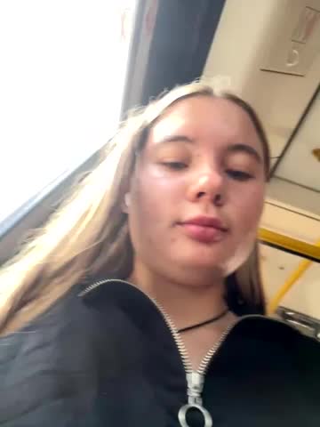 StephanieMur Live Sex December 19, 2025