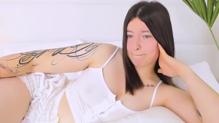 MoonAngelic Live Sex December 14, 2025