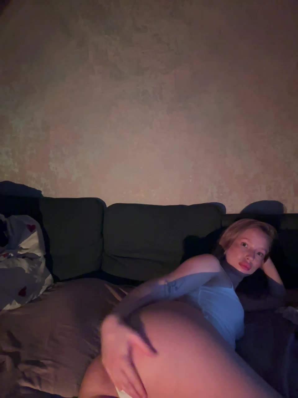 cute-molly Live Sex August 26, 2025