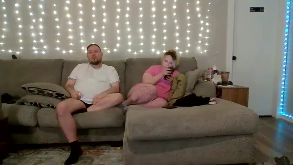 victoriaandjesse Live Sex December 17, 2025
