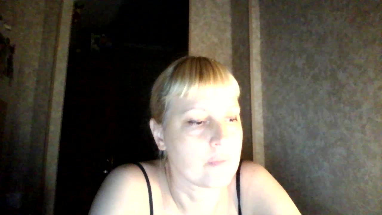 krisss2016 Live Sex December 15, 2025