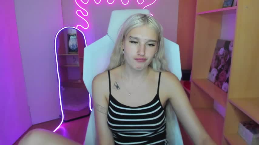 EvelinaLuu Live Sex 2025.08.26