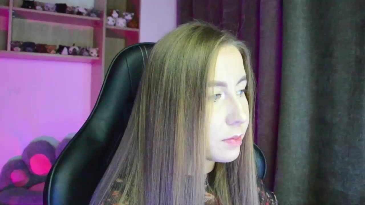 -Rii- Live Sex December 14, 2025