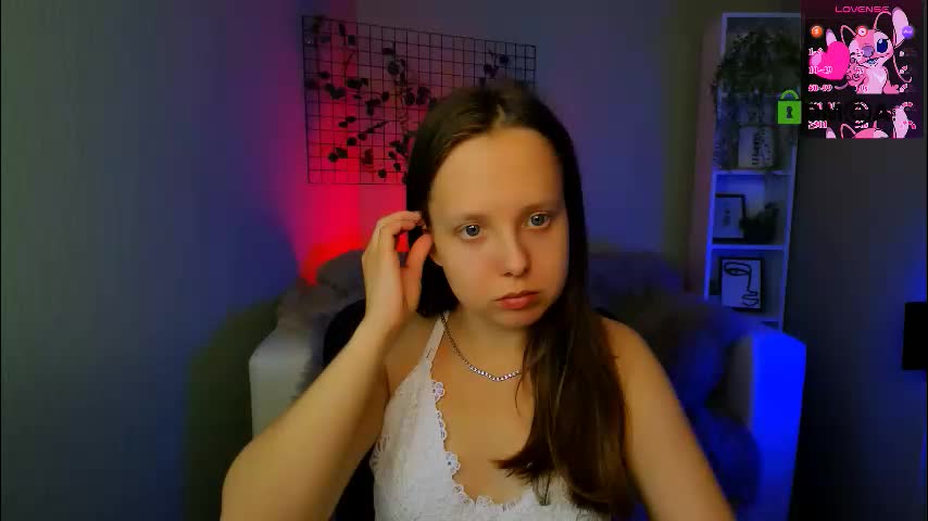 riley_sanders Live Sex December 17, 2025