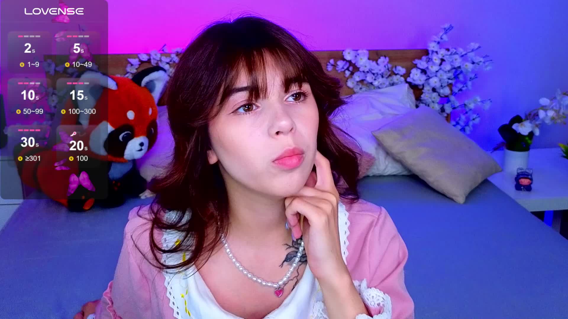 CoralineJones Live Sex December 18, 2025