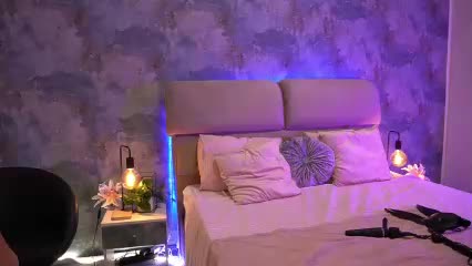 KiraRoxx Live Sex December 18, 2025