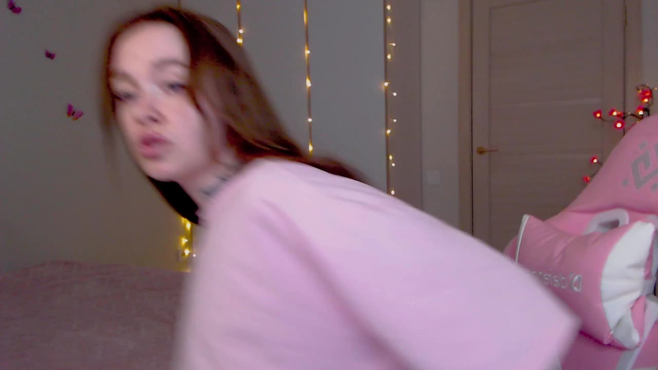NaughtyMable Live Sex December 17, 2025