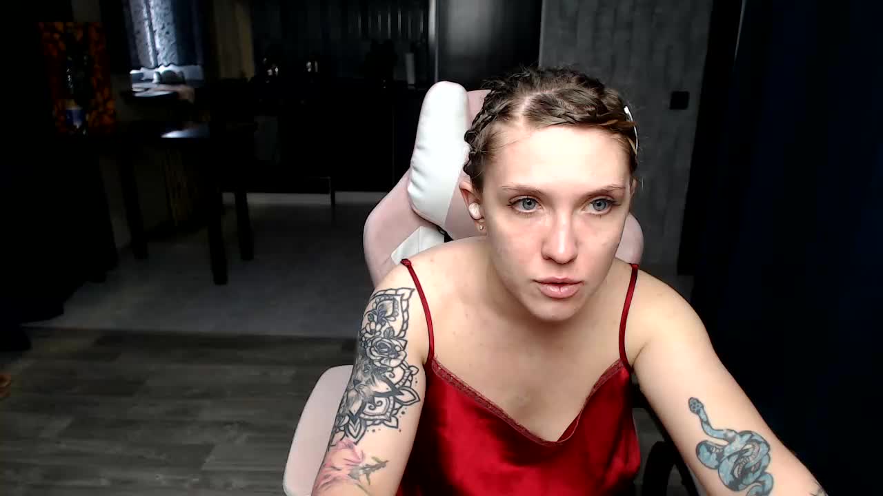 Regimasmile Live Sex December 14, 2025