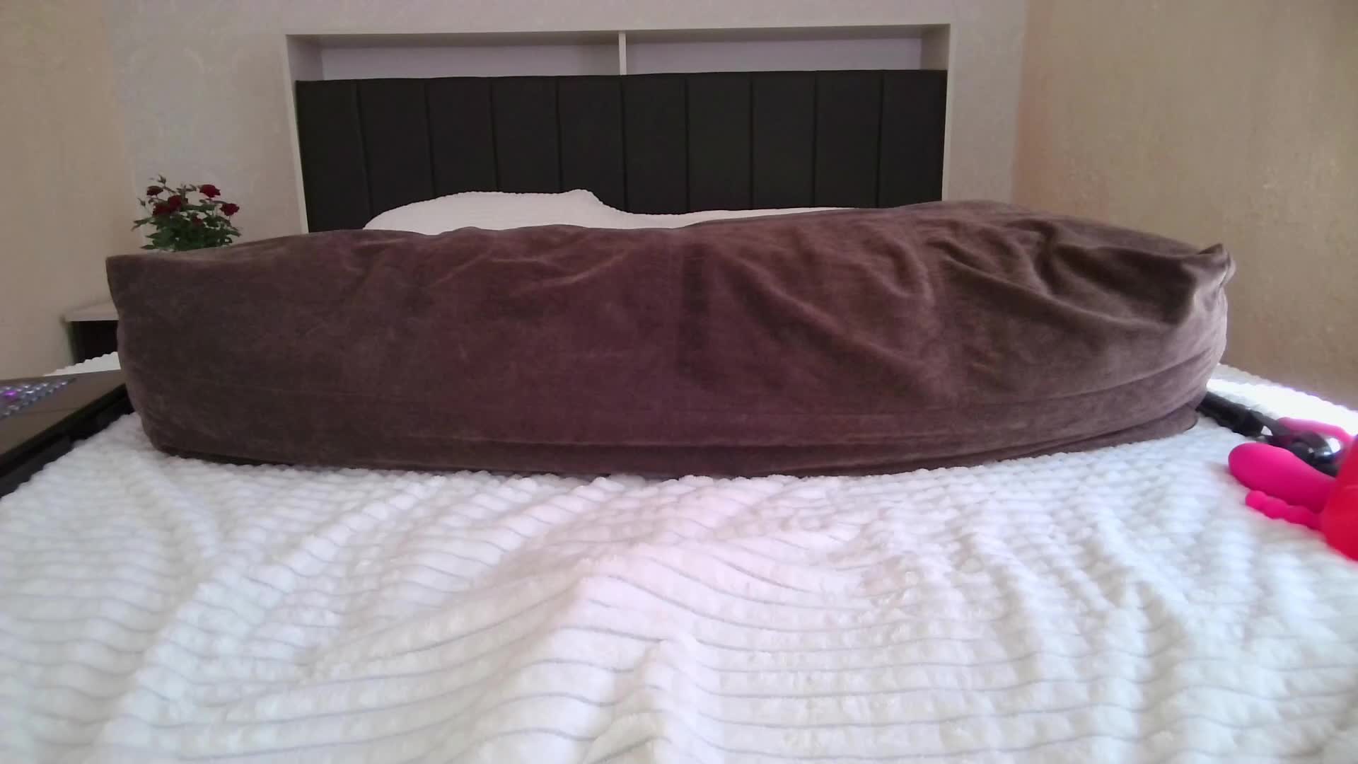 Adel0299 Live Sex December 17, 2025