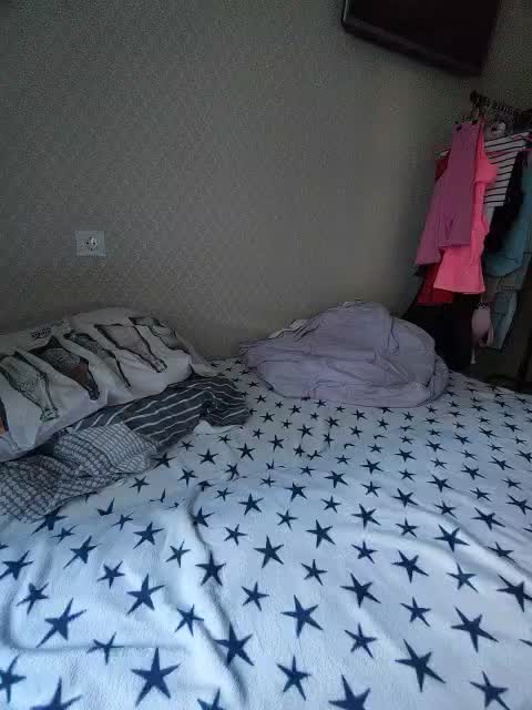 tenderi Live Sex December 13, 2025