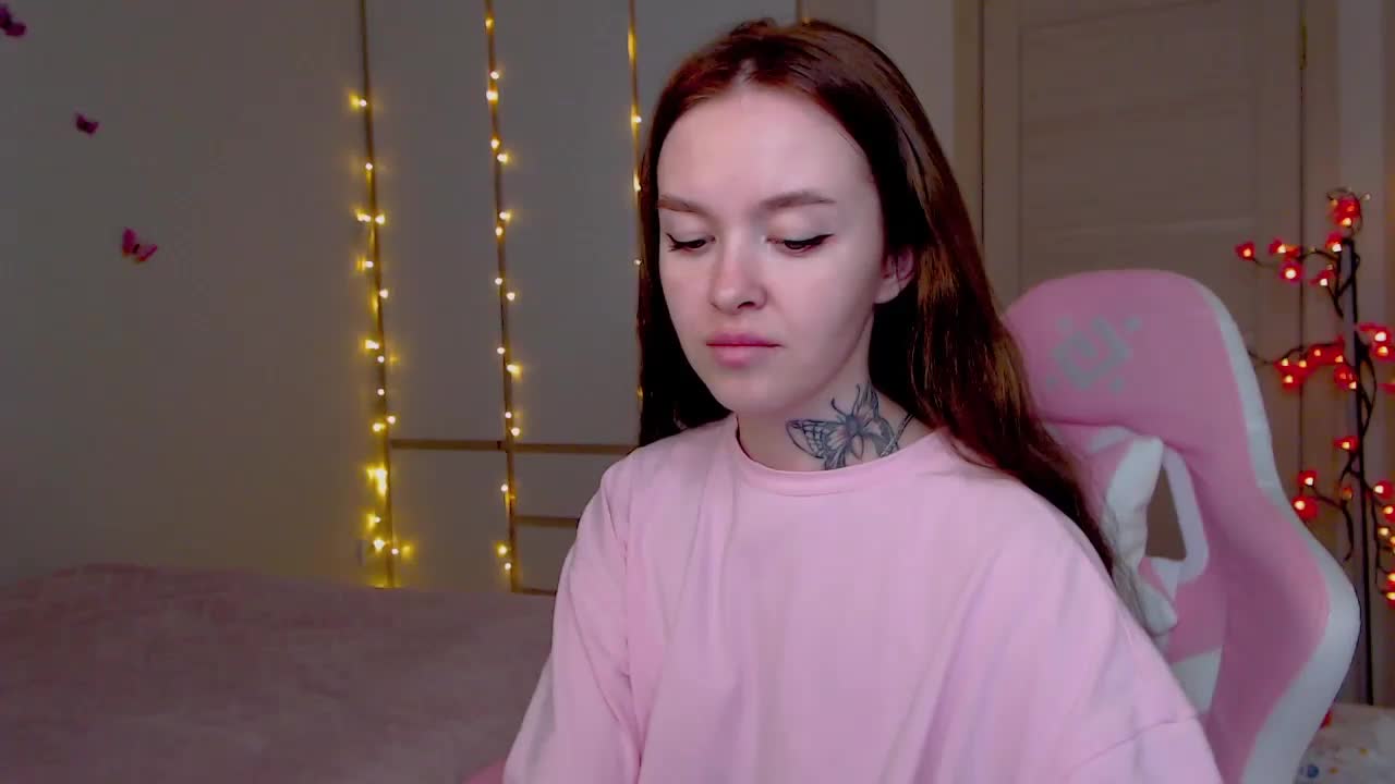 NaughtyMable Live Sex December 17, 2025