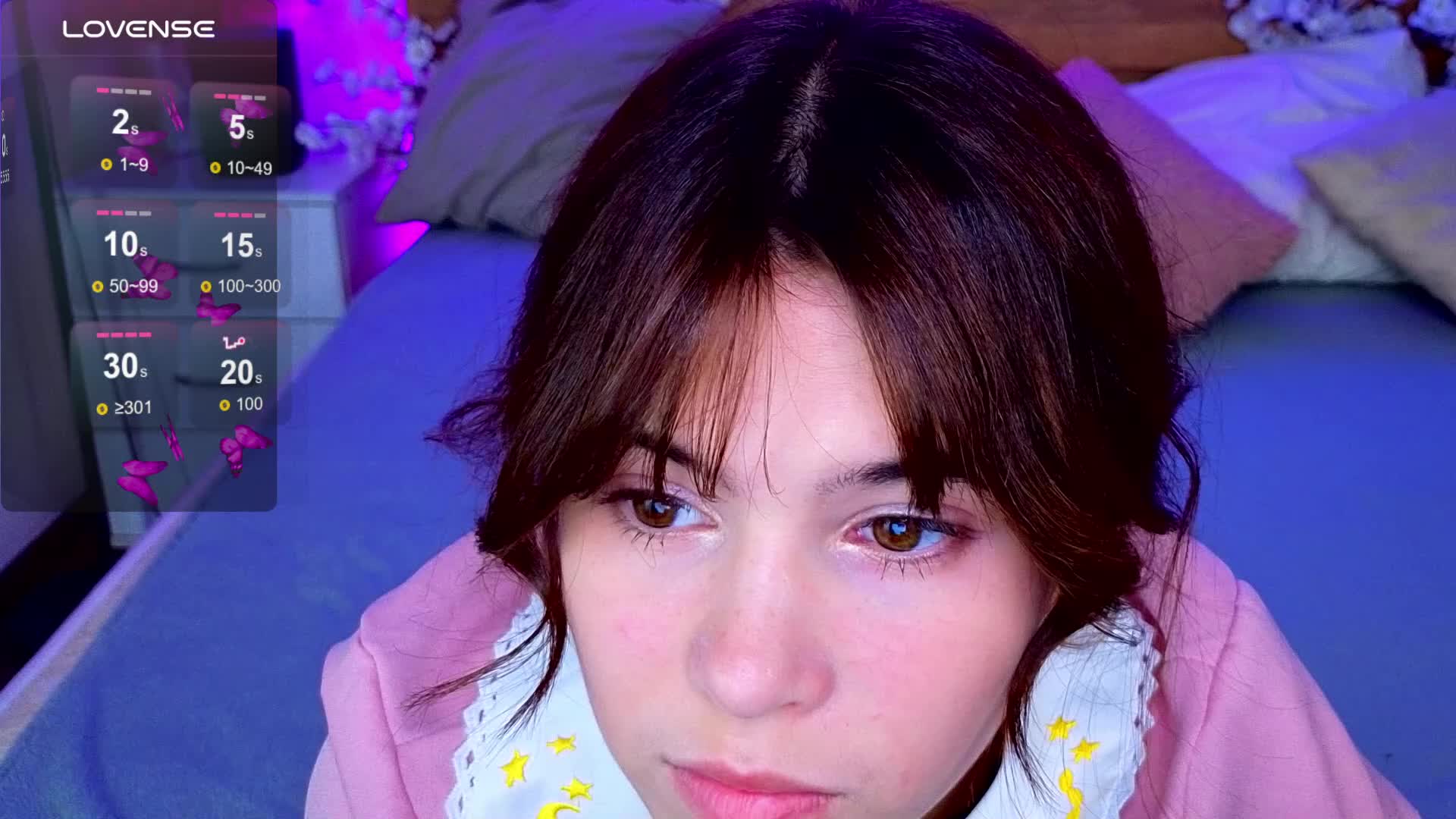 CoralineJones Live Sex December 18, 2025