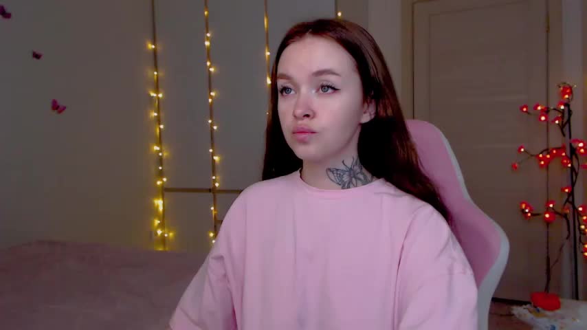 Naughty_Mable Live Sex December 17, 2025