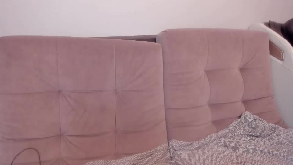 ihaveasecret_ Live Sex December 17, 2025