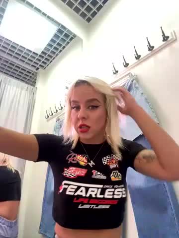 LikaCat Live Sex December 18, 2025