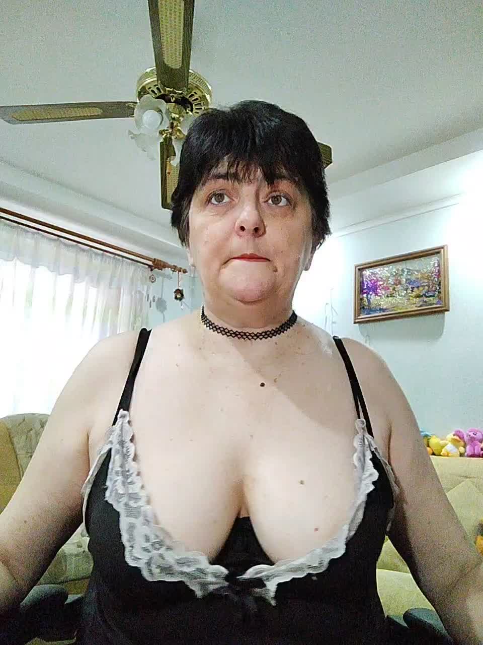 IsXLoves Live Sex December 13, 2025