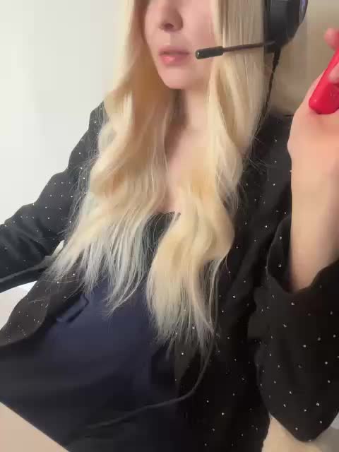 LanaDL18 Live Sex December 13, 2025